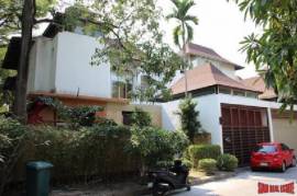 Pool Villa near the beach for Sale in Na Jomtien Pattaya