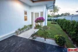 Extra Spacious Three Bedroom Homes with Large Garden & Pool in South Hua Hin