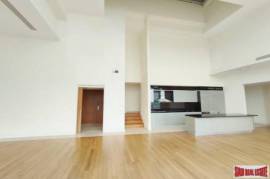 Luxury Beachfront condos for Sale in Naklua, Pattaya - Penthouse - Four Bedroom