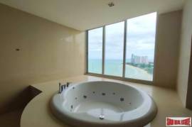 Luxury Beachfront condos for Sale in Naklua, Pattaya - Penthouse - Four Bedroom