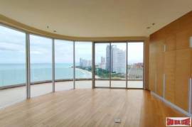 Luxury Beachfront condos for Sale in Naklua, Pattaya - Penthouse - Four Bedroom
