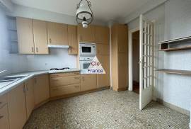 Apartment with Lovely Open View