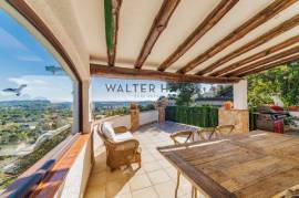 Villa for sale with sea views and pool in Vall-Llobrega, Girona