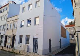 New build house, 3 bedrooms, 295m2, garden 40m2, Belem, Lisbon New build house, 3 bedrooms, 295m2, garden 40m2, Belem, Lisbon