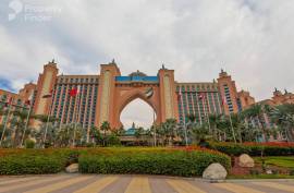 Luxury 3 Bed Apartment For Sale in Palm Beach Tower 2