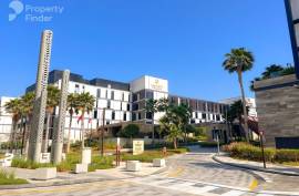 Luxury 2 Bed Apartment For Sale in Bluewaters Bay