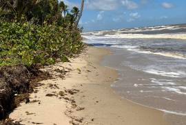 Luxury 2 Bed Beach House For Sale in False Bluff