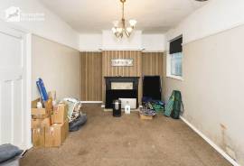3 bedroom, Bungalow for sale