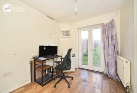 3 bedroom, Terraced House for sale