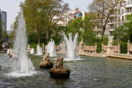 Ready to move in! Luxury penthouse with 4 bedrooms and roof terrace in Friedrichshain
