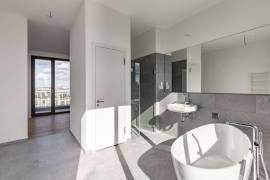 Ready to Move-In: Upper Class Penthouse for Sale by Kurfurstendamm