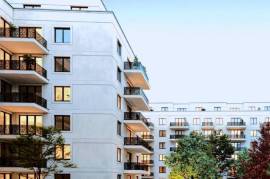 Prestige 4 bedroom apartment in the best location of Schoneberg for sale