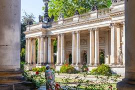 4 room apartment in Schoneberg - stunning combination of classic and modern