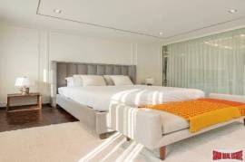 Malton Private Residence Sukhumvit 31 - Luxurious 4 Bedrooms, and 2 Bathrooms Unit with Abundant Natural Light in Phrom Phong