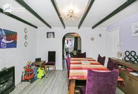 3 bedroom, Terraced House for sale