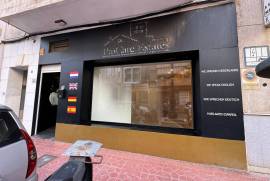 COMMERCIAL UNIT FOR SALE IN GUARDAMAR DEL SEGURA