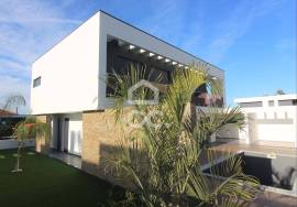 Villa Setúbal Aldeia de Irmãos