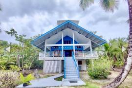 Luxury 4 Bedroom Villa for Sale in Salt Creek Panama