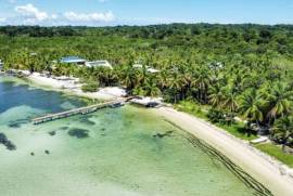 Luxury 4 Bedroom Villa for Sale in Salt Creek Panama