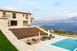 Luxury 5 Bed Villa For Sale in Torricella Peligna Chieti Abruzzo Italy
