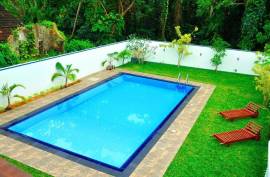 Luxury 4 Bed Villa For Sale in Bentota Sri