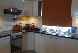 Luxury 4 Bed Apartment For Sale in BATTARAMULLA Sri