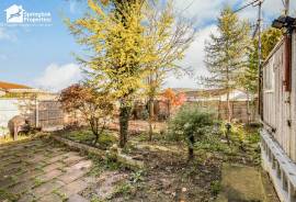 3 bedroom, Bungalow for sale
