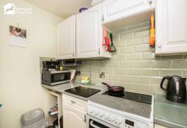 2 bedroom, Semi-detached house for sale