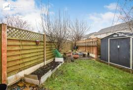 2 bedroom, Semi-detached house for sale