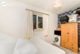 2 bedroom, Semi-detached house for sale