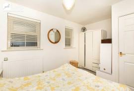 2 bedroom, Semi-detached house for sale