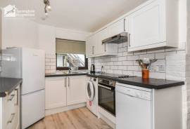 2 bedroom, Cottage for sale