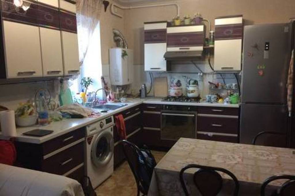 Сдам частный дом. Туалет в доме. Есть баня.