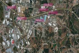 Terreno Industrial com 85 920 m2 em Linhó, Sintra Terreno Industrial com 85 920 m2 em Linhó, Sintra