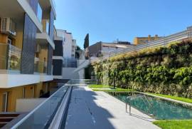 Apartamento T2 em Lisboa com garagem e arrecadação no condomínio Apartamento T2 em Lisboa com garagem e arrecadação no condomínio