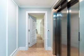 Apartamento T2 em Lisboa com garagem e arrecadação no condomínio Apartamento T2 em Lisboa com garagem e arrecadação no condomínio