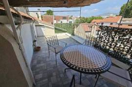 Building to Redevelop with plans For Sale in Split