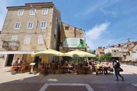 Building to Redevelop with plans For Sale in Split