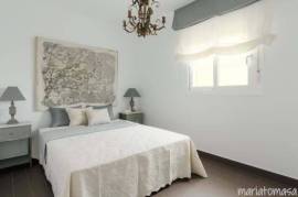 Excellent brand new villa