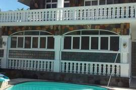Stunning 6 Bedroom Villa For Sale in Blue Bay