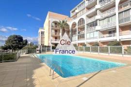Apartment with Balcony by the Coast
