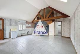 Detached Country House with Outbuilding Detached Country House with Outbuilding