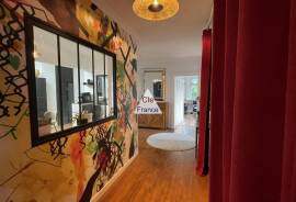 Apartment in Great Location Apartment in Great Location