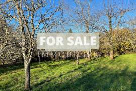 Town House with Neat Garden Town House with Neat Garden