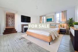 Detached Country House with Outbuilding Detached Country House with Outbuilding