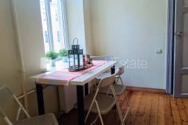 Apartment for rent in Riga, 120.00m2