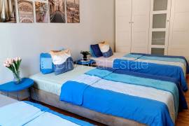 Apartment for rent in Riga, 120.00m2