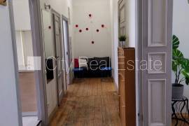 Apartment for rent in Riga, 120.00m2