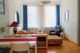 Apartment for rent in Riga, 120.00m2