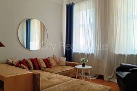 Apartment for rent in Riga, 120.00m2